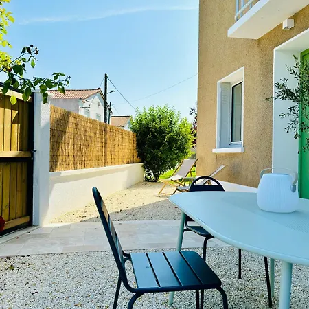 La Maison Du Quai - Face à La Sèvre Niortaise Casa de Férias