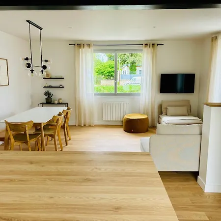 Casa de Férias La Maison Du Quai - Face à La Sèvre Niortaise *