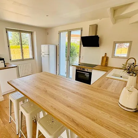 La Maison Du Quai - Face à La Sèvre Niortaise Casa de Férias