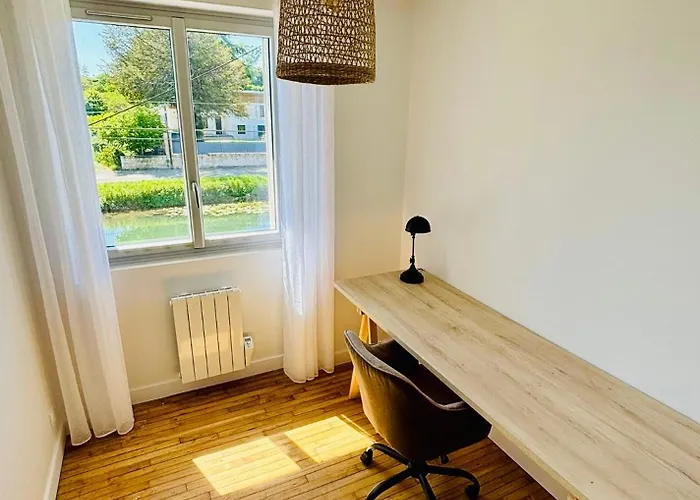 La Maison Du Quai - Face A La Sevre Niortaise Сasa de vacaciones