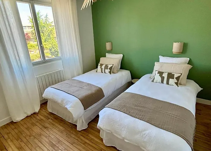 Сasa de vacaciones La Maison Du Quai - Face A La Sevre Niortaise